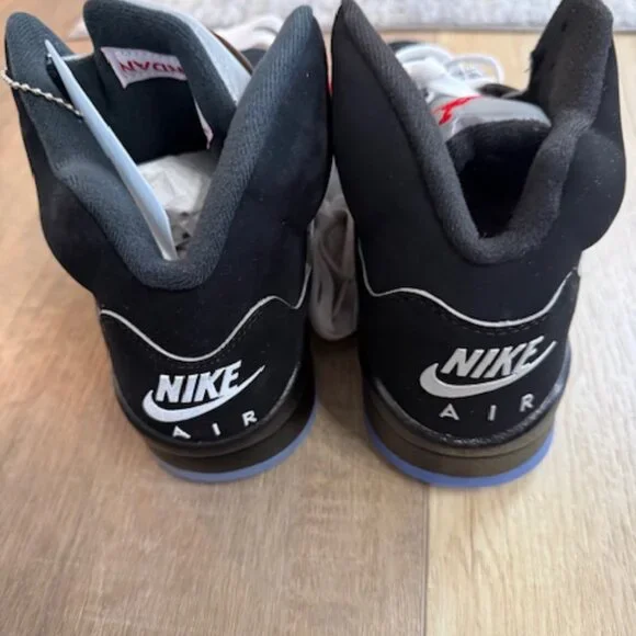 NEW Nike Air Jordan Men Size 8. - Picture 3 of 5